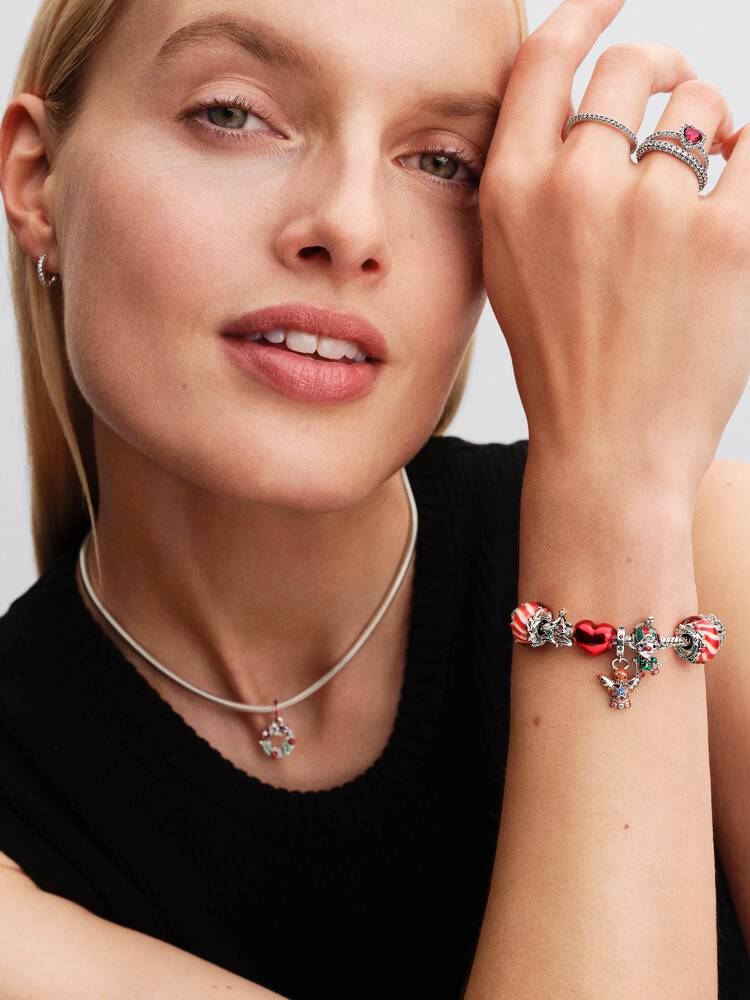 Pandora Bedel Kerstboom 764248C01