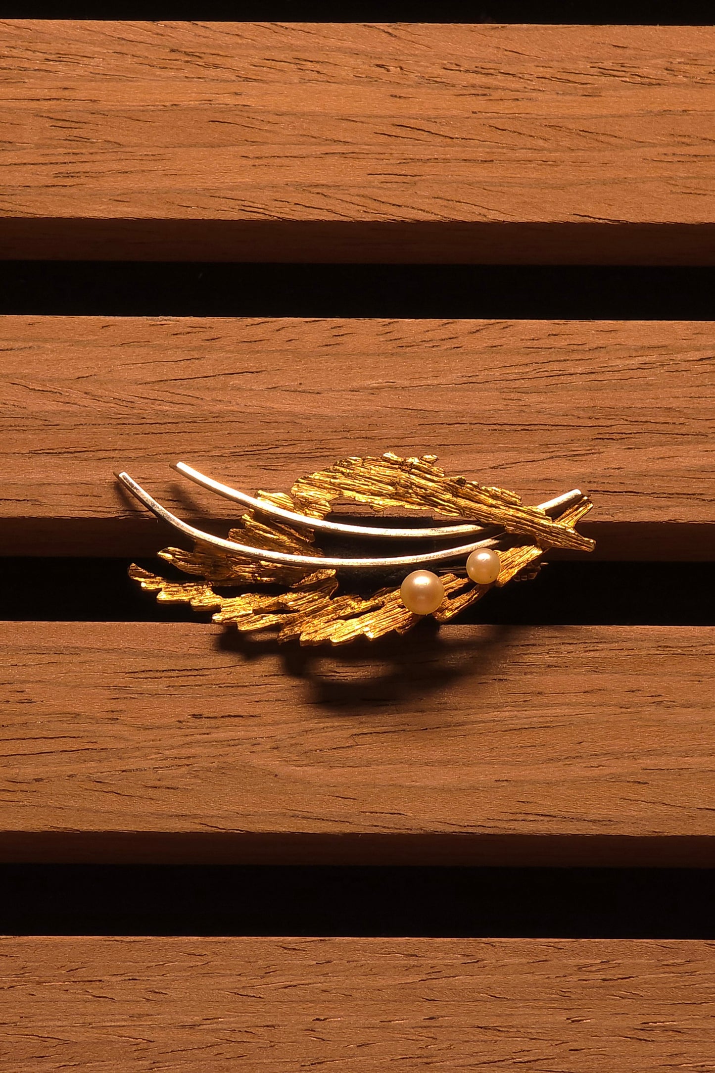 VDB002 Gouden Broche