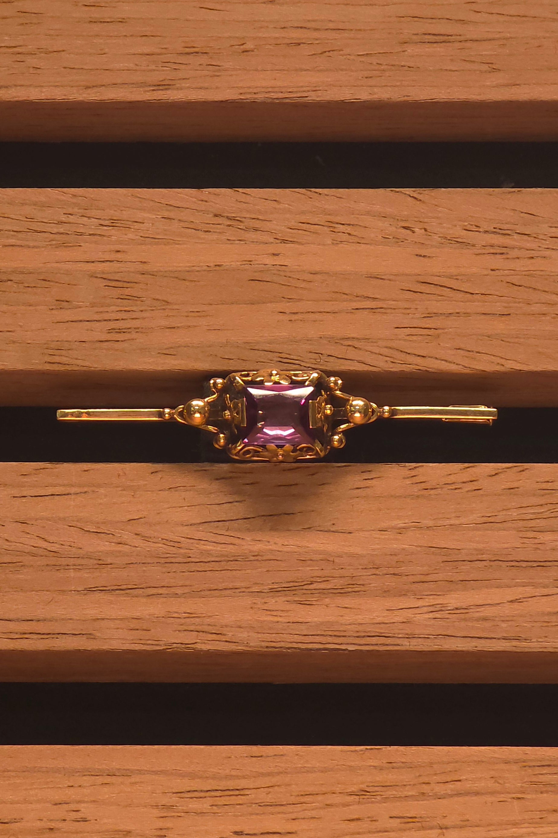 VDB003 Gouden Broche
