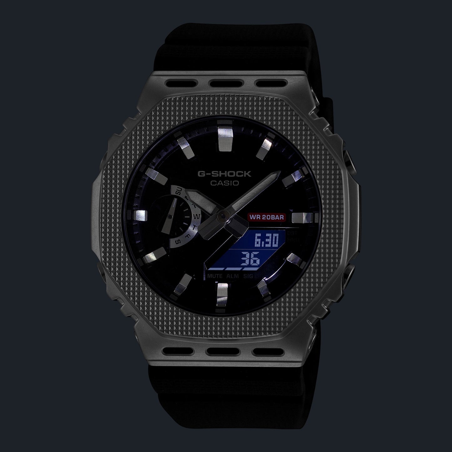 Casio G-Shock GM-2100M-1AER