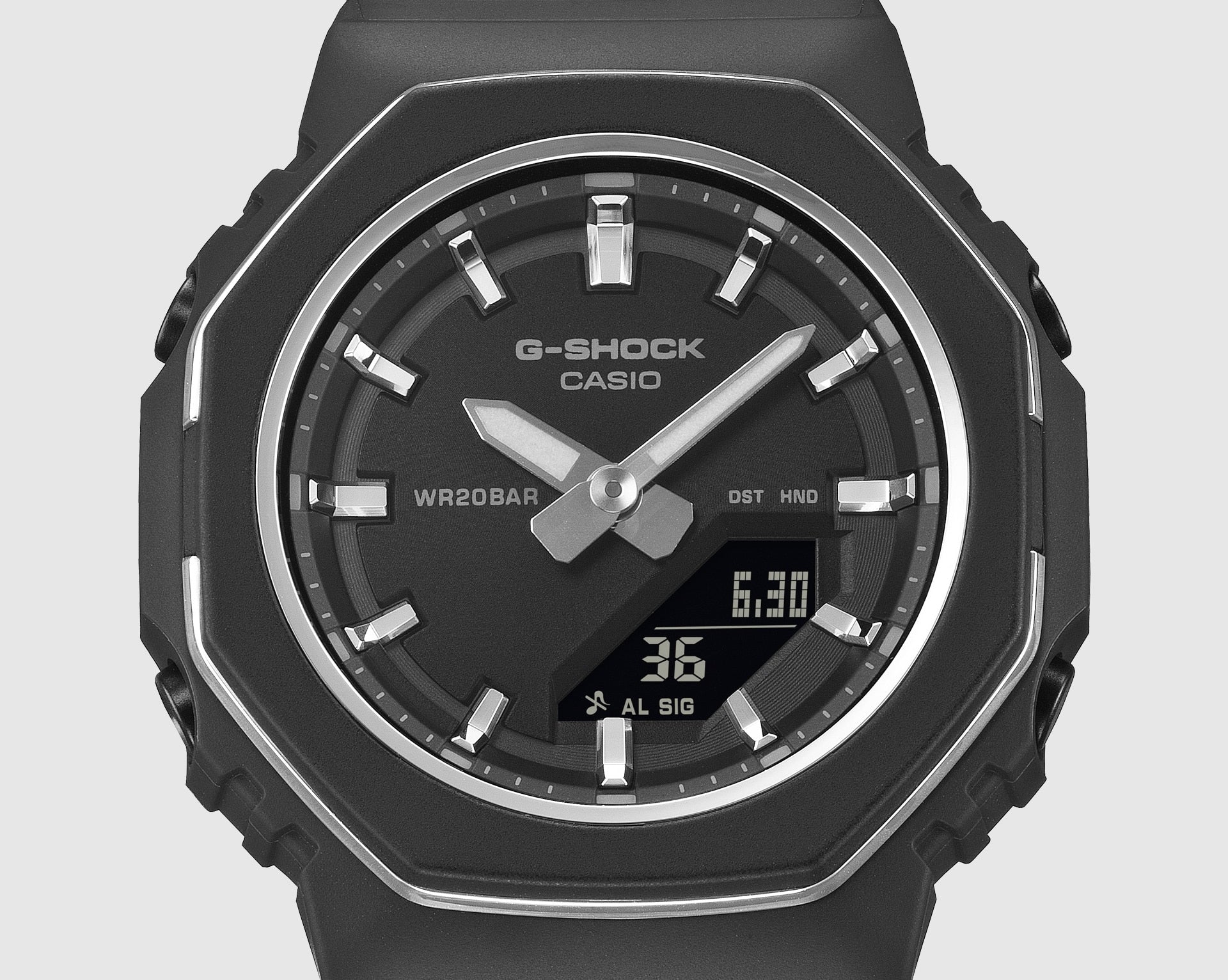 Casio G-Shock GMA-P2110-1AER