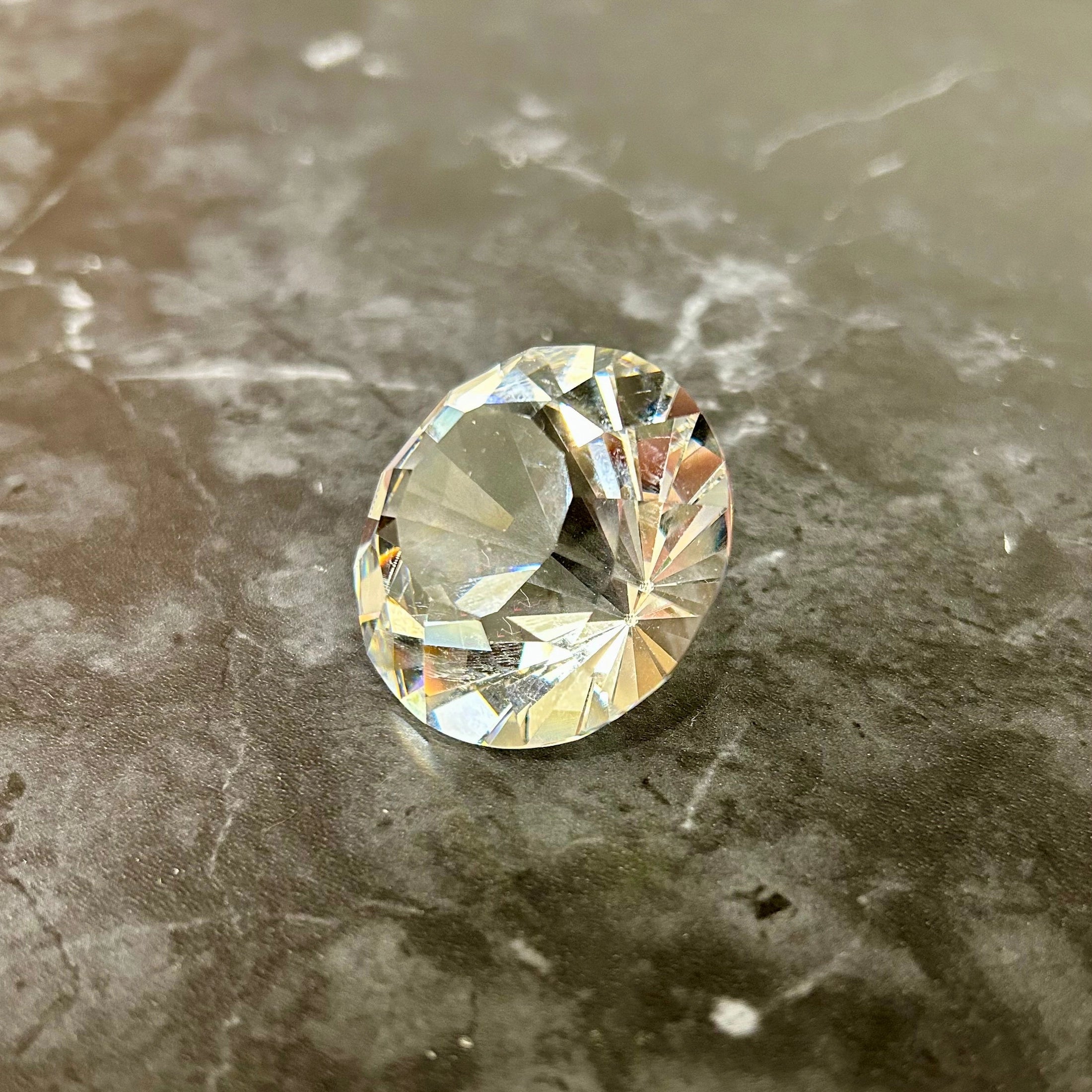Sqarovski SCS Gift 2012 Faceted Stone 1096758