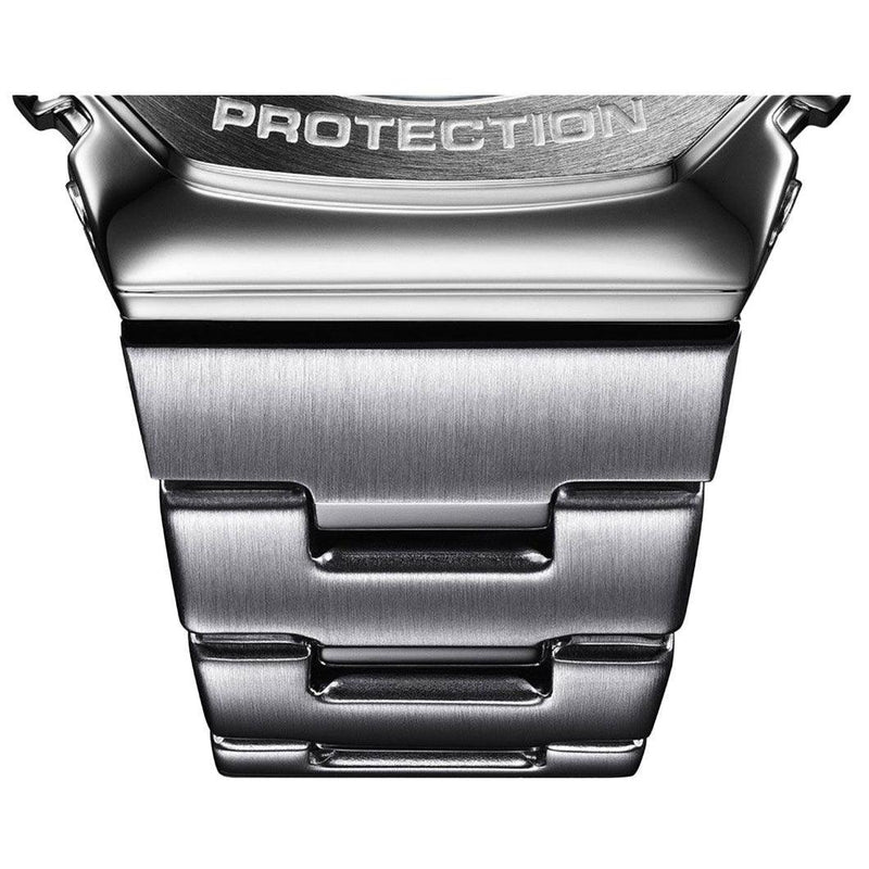 Casio G - Shock GM - 2110D - 3AER