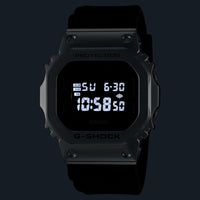 Casio G - shock GM - 5600U - 1ER
