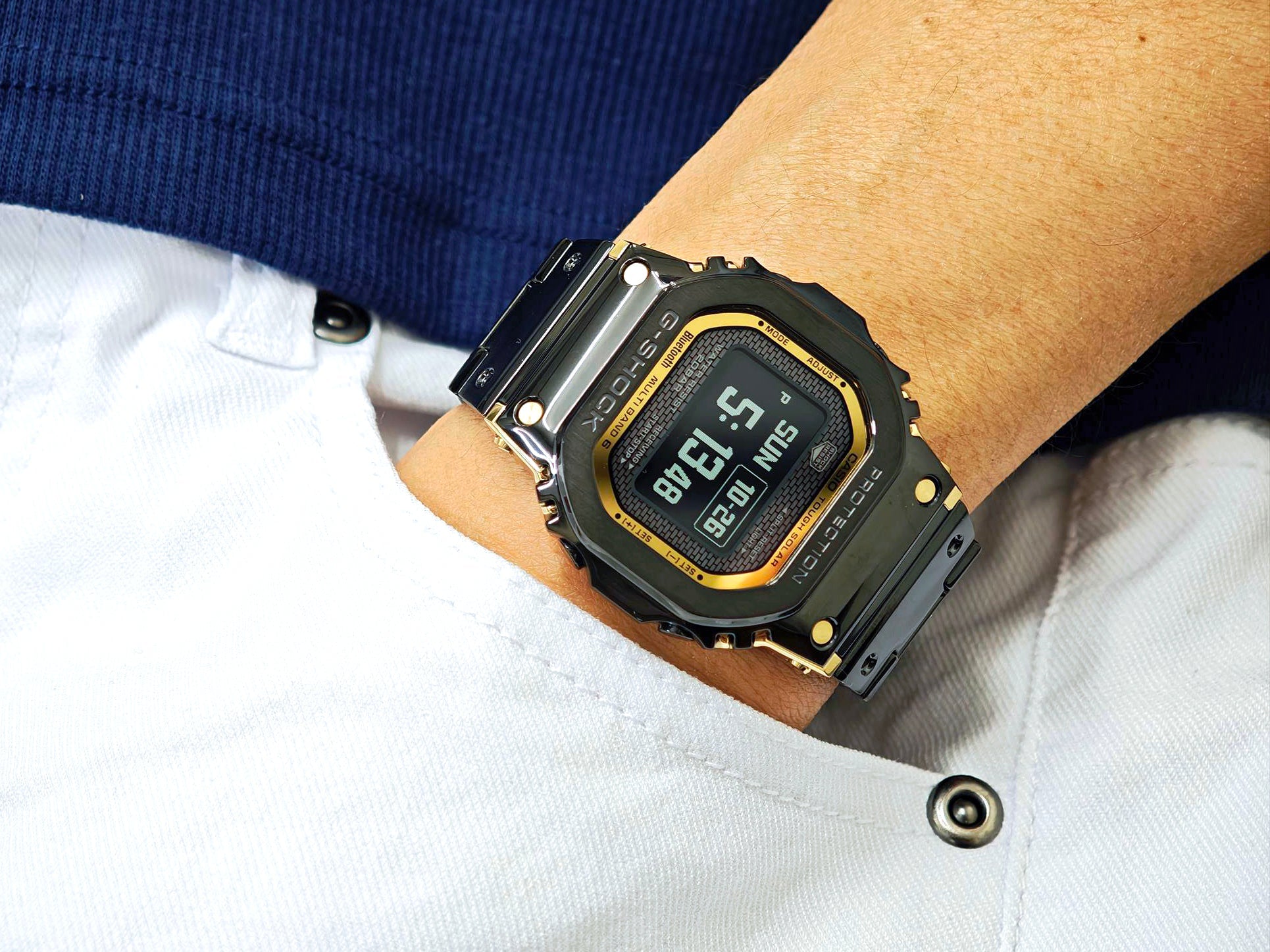 Casio G-Shock GMW-BZ5000BD-1AER – Juwelier van Dam
