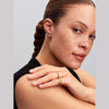 Pandora Gedraaide Huggies Oorringen 263871C00 - Juwelier van Dam