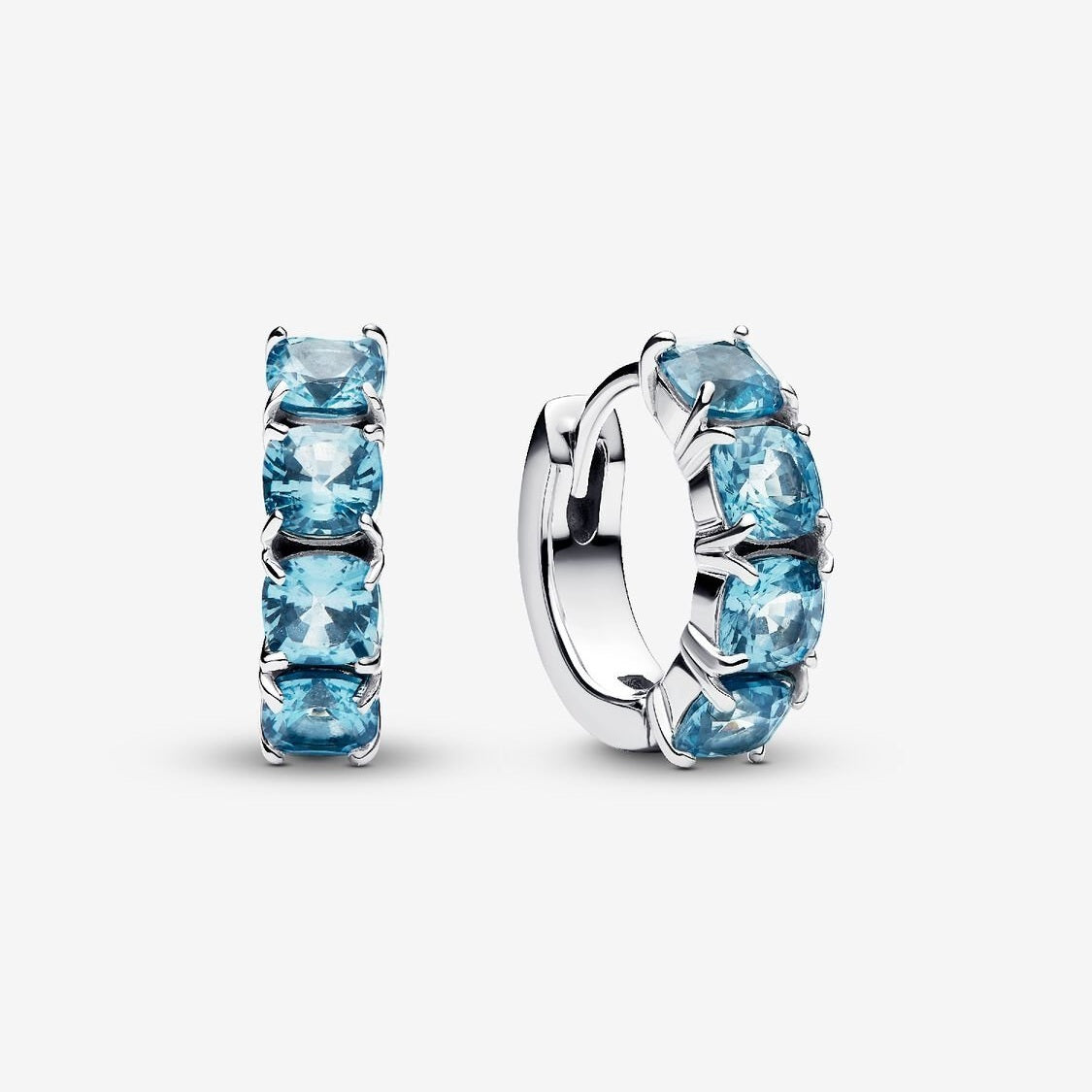 Pandora Lichtblauwe Oorringen 293851C01 - Juwelier van Dam