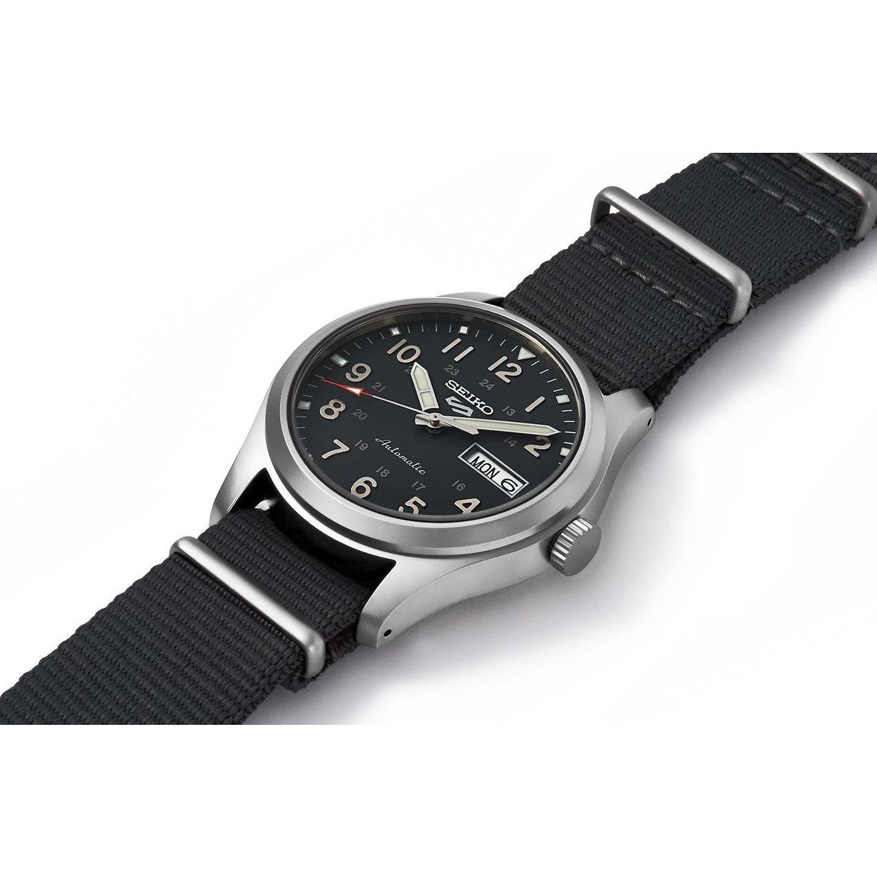 Seiko 5 Sports SRPG31K1
