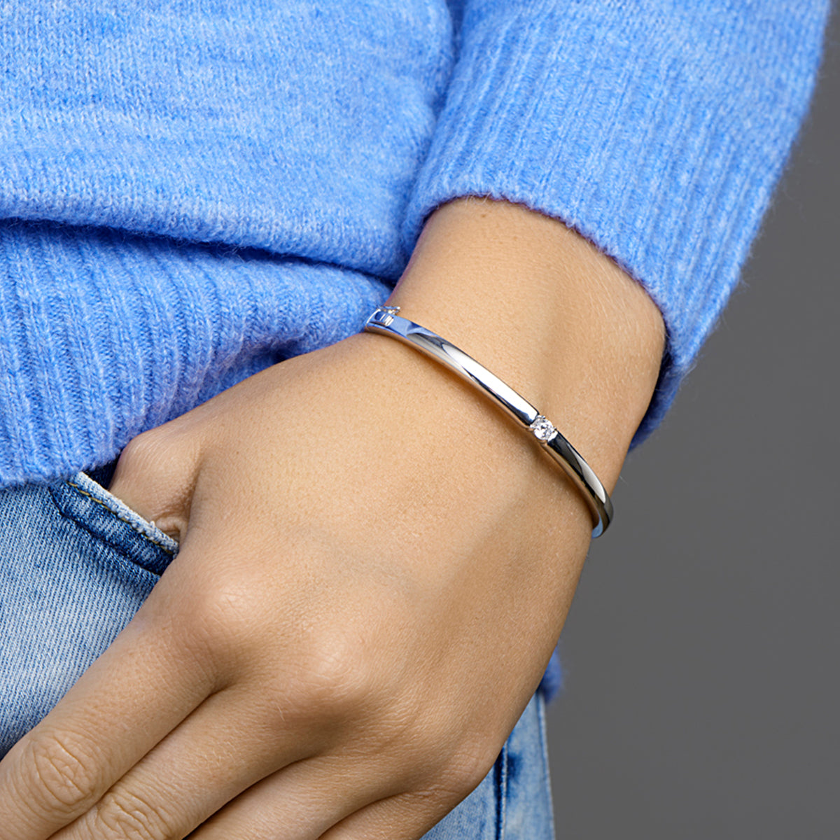 vDam Bangle Scharnier Zirkonia 4,5 X 60 Mm Zilver Gerhodineerd 1329195