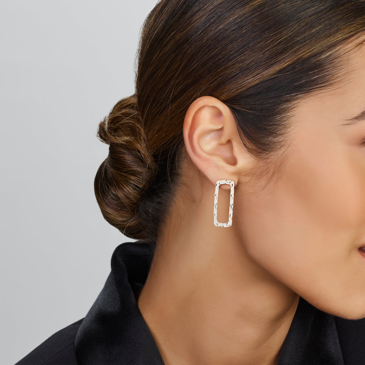 vDam Oorknoppen Gehamerd Zilver Gerhodineerd 1336885