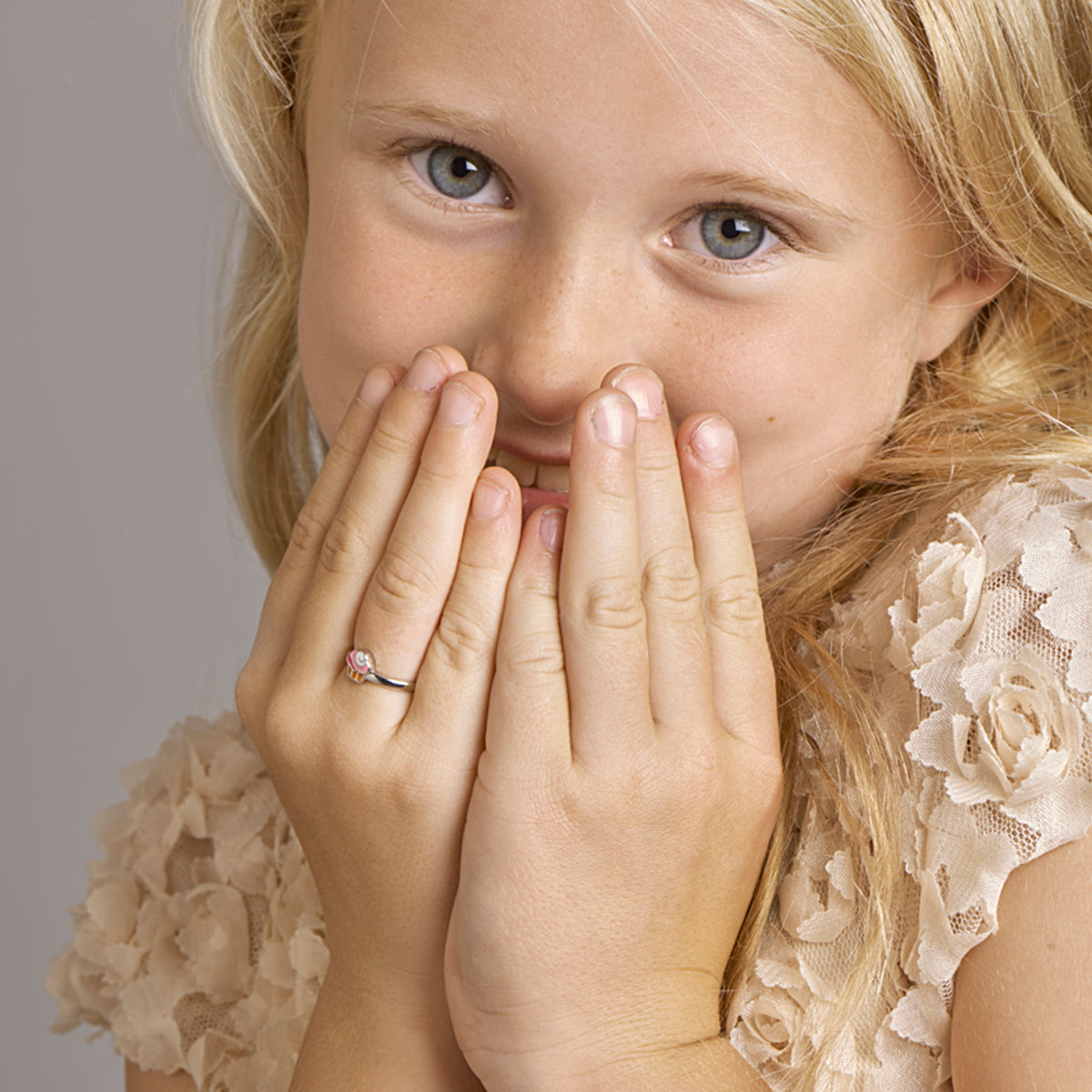 vDam Ring Cupcake Zilver Gerhodineerd 1329212 Maat 13½